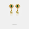 Diamond-shaped earrings with green oval centres and golden pearl drops.